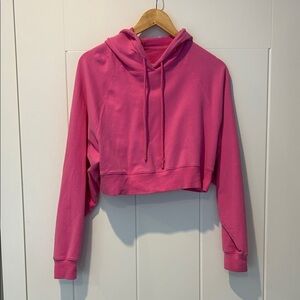 ALO Yoga Fuchsia Cropped Hoodie